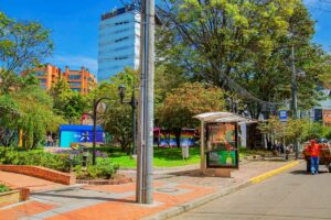 Parque León de Greiff Zona Rosa