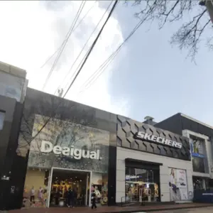 Fachada Desigual