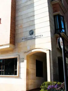 Fachada Hotel Morrison