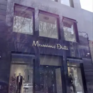 Fachada Massimo Dutti